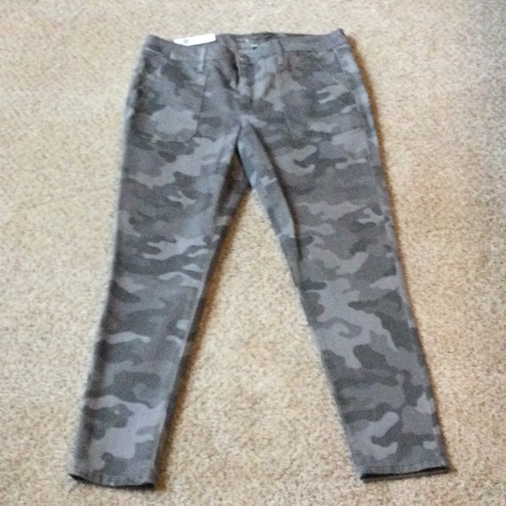 Camoflouge skinny jeans